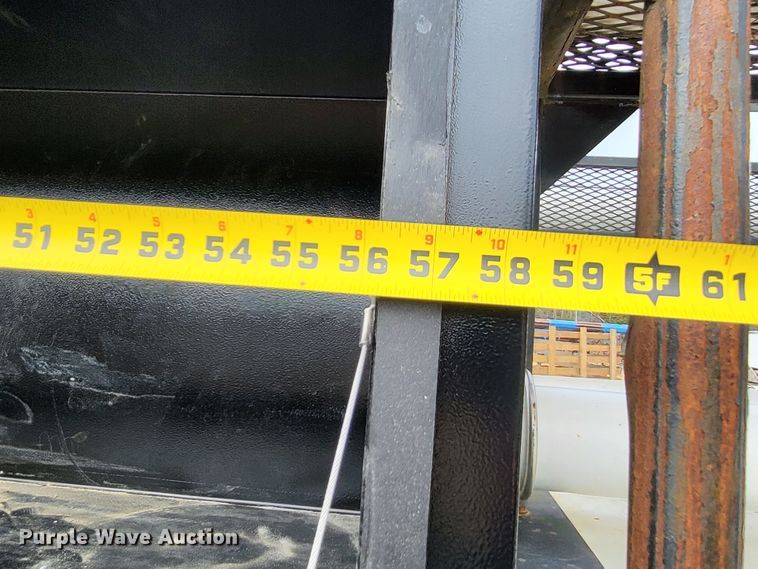 image for item LR9090 2012 Ford F550 Super Duty XL  utility / service truck