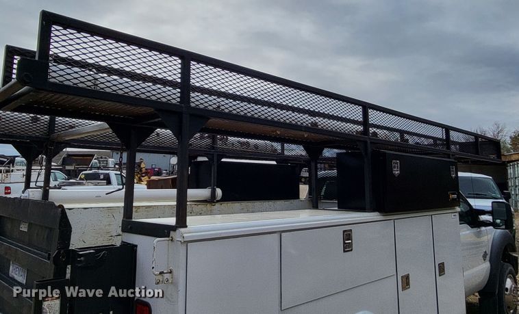 image for item LR9090 2012 Ford F550 Super Duty XL  utility / service truck