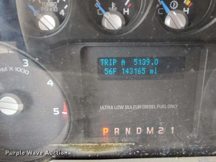 image for item LR9090 2012 Ford F550 Super Duty XL  utility / service truck