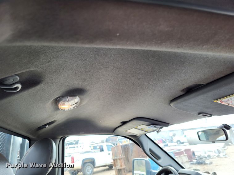 image for item LR9090 2012 Ford F550 Super Duty XL  utility / service truck