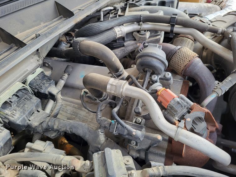 image for item LR9090 2012 Ford F550 Super Duty XL  utility / service truck