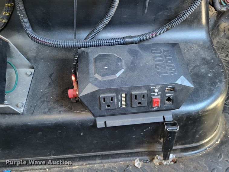 image for item LR9101 2005 GMC C5500  utility / service truck