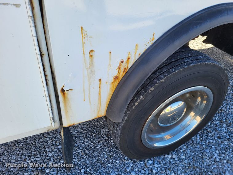 image for item LR9101 2005 GMC C5500  utility / service truck