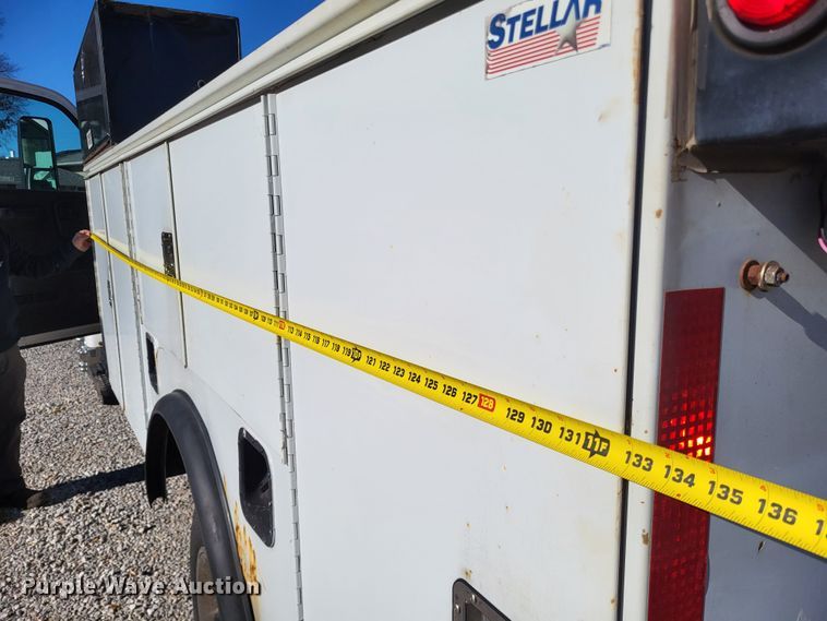 image for item LR9101 2005 GMC C5500  utility / service truck