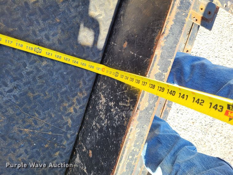 image for item LR9101 2005 GMC C5500  utility / service truck