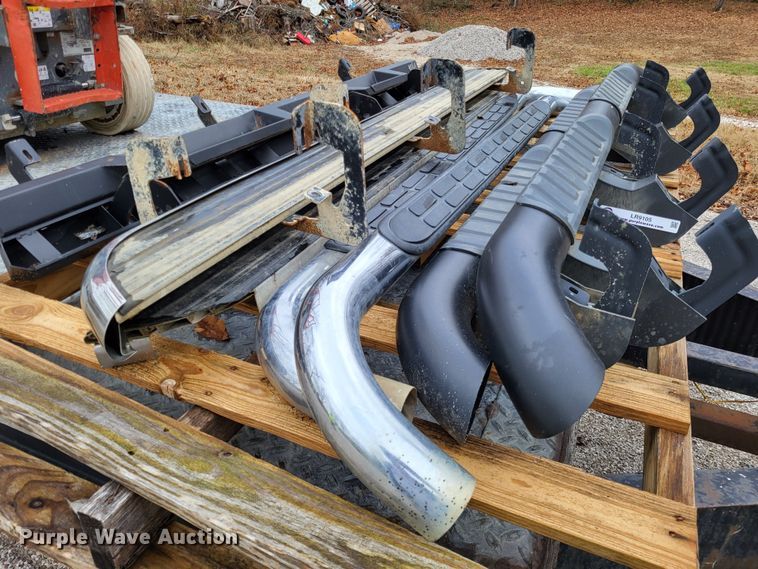 image for item LR9105 (4) sets of running boards