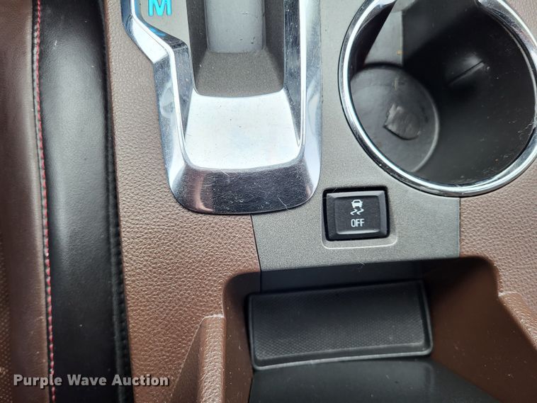 image for item LR9132 2010 Chevrolet Equinox LTZ  SUV