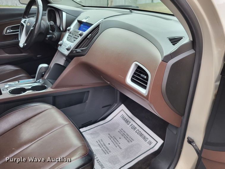 image for item LR9132 2010 Chevrolet Equinox LTZ  SUV