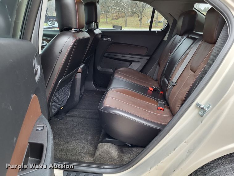 image for item LR9132 2010 Chevrolet Equinox LTZ  SUV