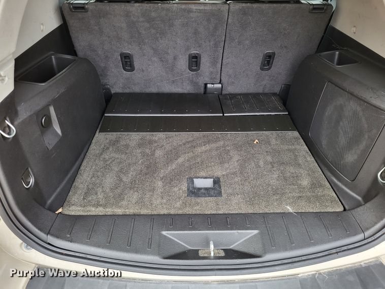 image for item LR9132 2010 Chevrolet Equinox LTZ  SUV