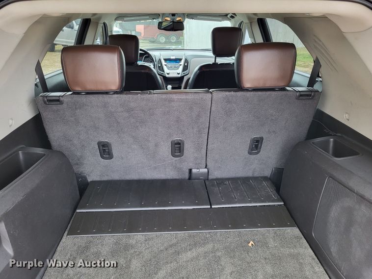 image for item LR9132 2010 Chevrolet Equinox LTZ  SUV