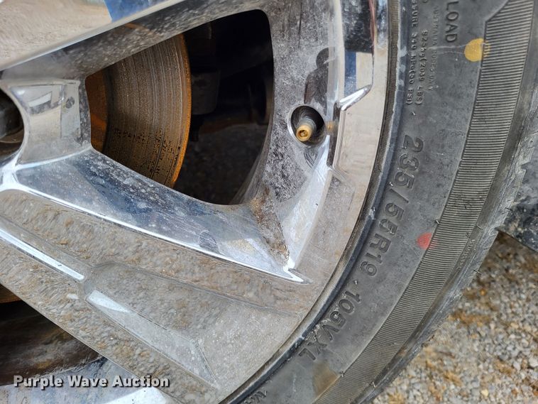 image for item LR9132 2010 Chevrolet Equinox LTZ  SUV