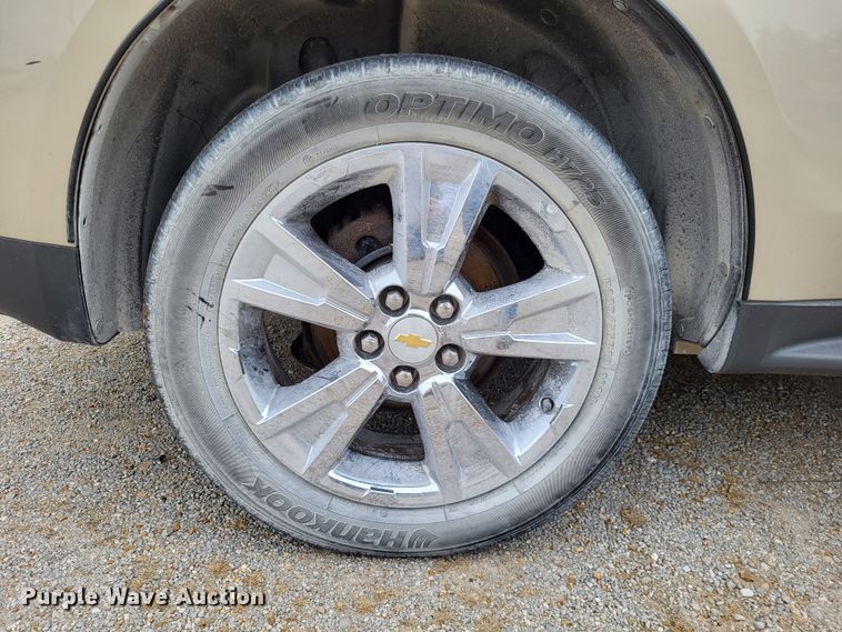 image for item LR9132 2010 Chevrolet Equinox LTZ  SUV