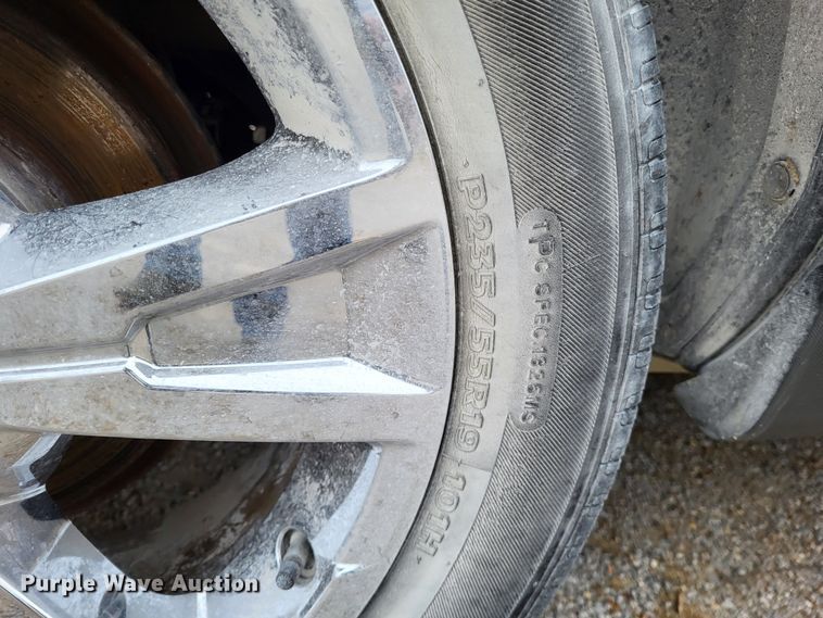 image for item LR9132 2010 Chevrolet Equinox LTZ  SUV