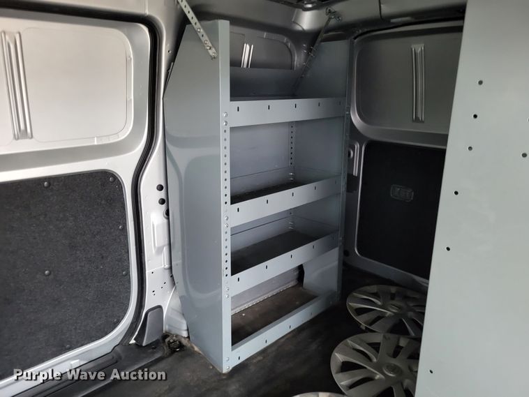 image for item LR9137 2015 Nissan NV200 SV  van