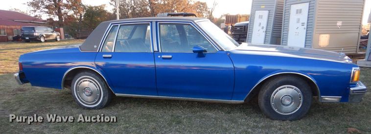 image for item LS9943 1983 Pontiac Parisienne Brougham