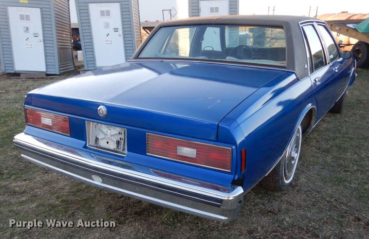 image for item LS9943 1983 Pontiac Parisienne Brougham