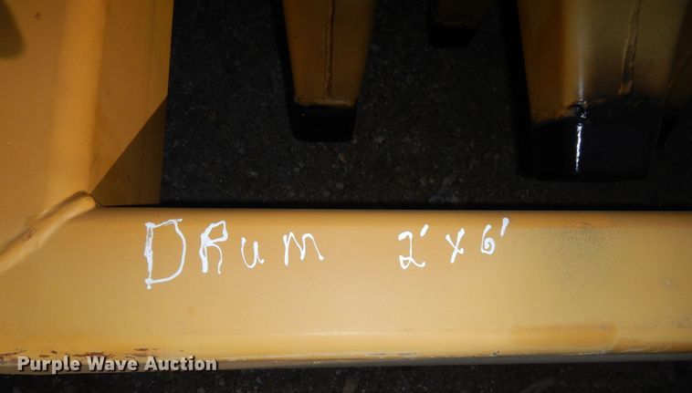 image for item LY9165 Skid steer sheepsfoot roller