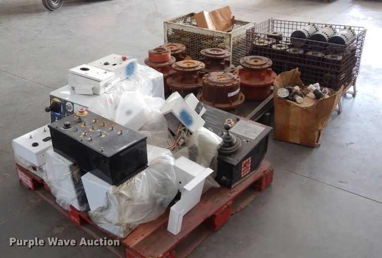 image for item LY9200 Snorkelift  lift parts