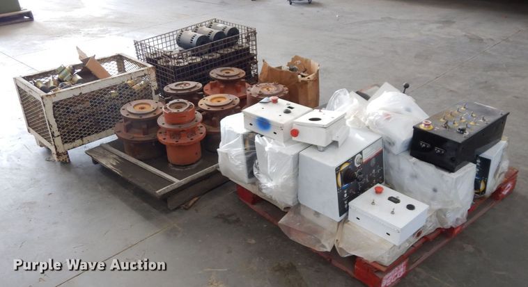 image for item LY9200 Snorkelift  lift parts