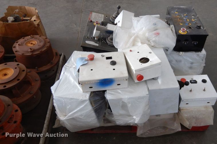 image for item LY9200 Snorkelift  lift parts