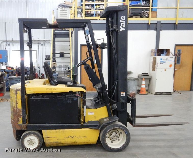 image for item LY9246 Yale ERC065RGN48TE098  forklift