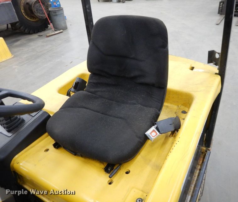 image for item LY9246 Yale ERC065RGN48TE098  forklift