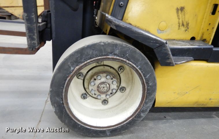 image for item LY9246 Yale ERC065RGN48TE098  forklift