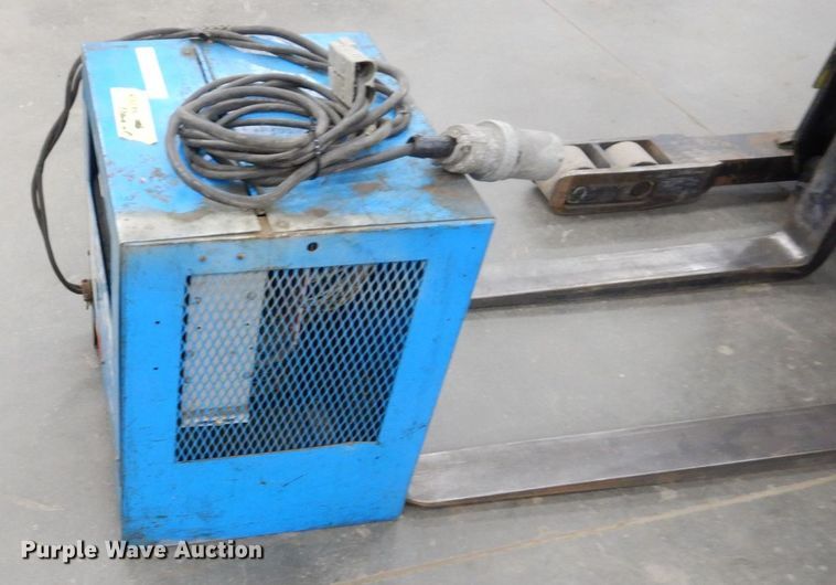 image for item LY9253 Nissan OR35  forklift