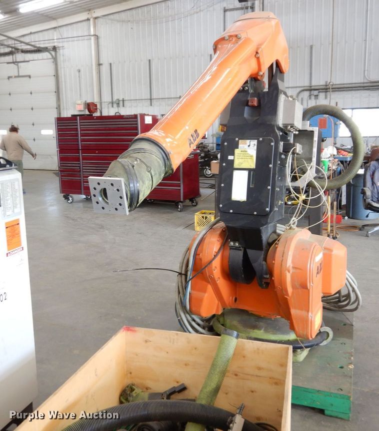 image for item LY9265 ABB AS Robotics T00F11B13V13H13  painting robot