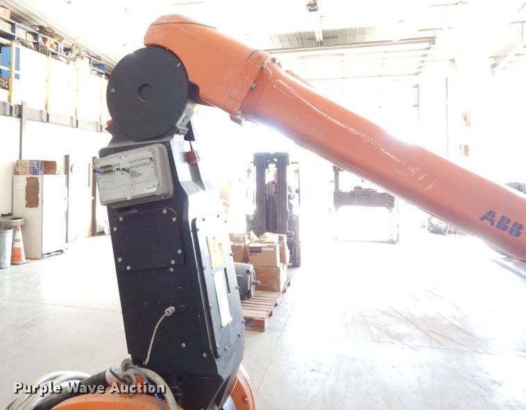 image for item LY9265 ABB AS Robotics T00F11B13V13H13  painting robot