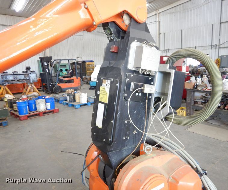 image for item LY9265 ABB AS Robotics T00F11B13V13H13  painting robot