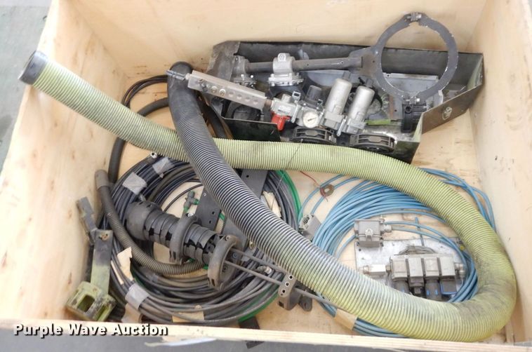 image for item LY9265 ABB AS Robotics T00F11B13V13H13  painting robot