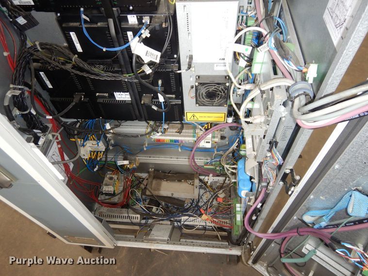 image for item LY9265 ABB AS Robotics T00F11B13V13H13  painting robot