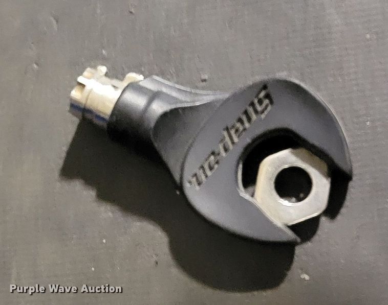 image for item LY9803 Snap-on KRSC43CPM  toolbox