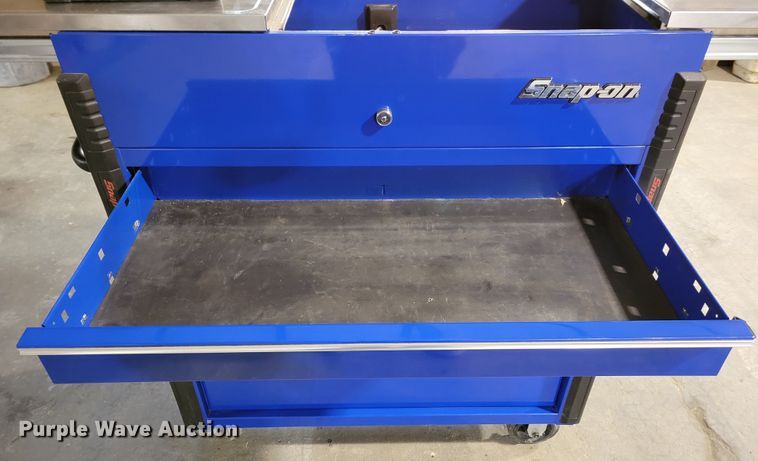 image for item LY9803 Snap-on KRSC43CPM  toolbox