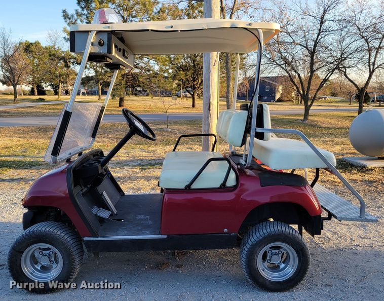 image for item LY9804 Yamaha  golf cart