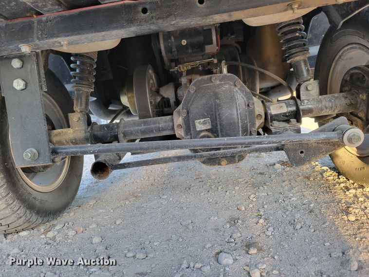 image for item LY9804 Yamaha  golf cart