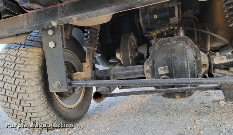 image for item LY9804 Yamaha  golf cart