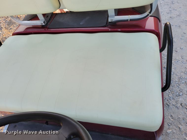 image for item LY9804 Yamaha  golf cart