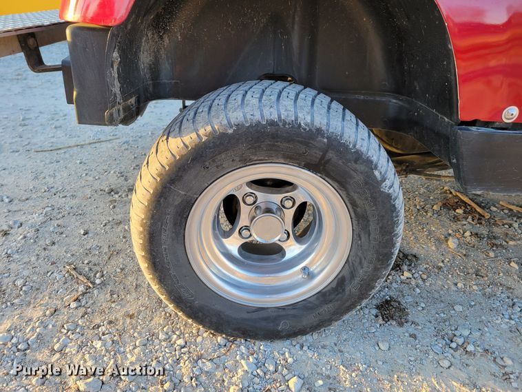 image for item LY9804 Yamaha  golf cart