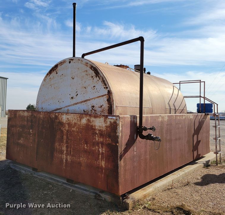 image for item LY9809 Underwriters Laboratories Inc.  fuel tank