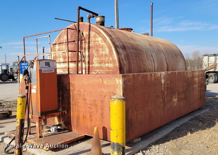 image for item LY9809 Underwriters Laboratories Inc.  fuel tank