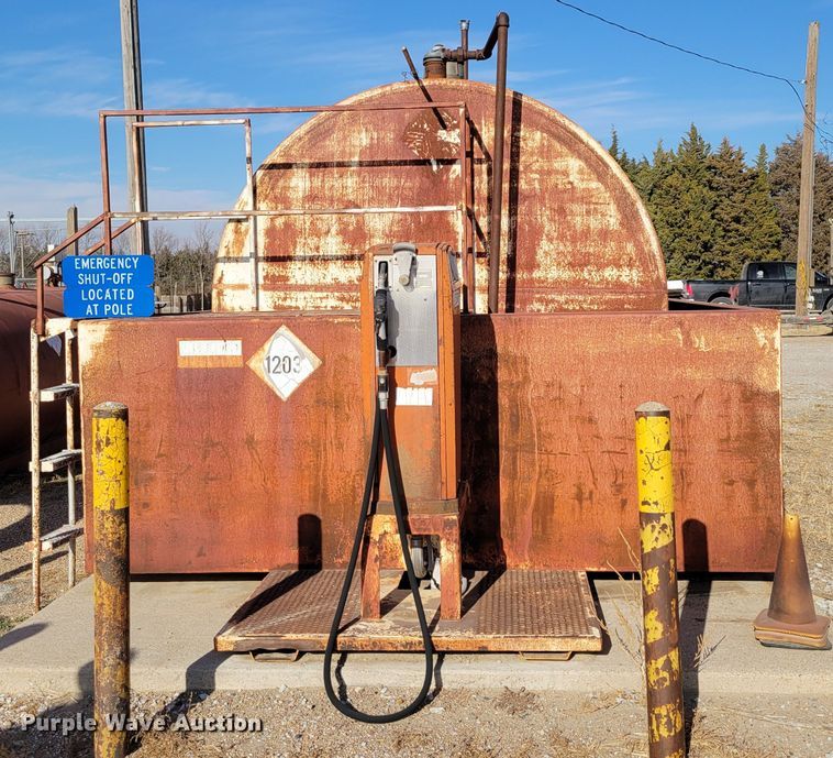 image for item LY9809 Underwriters Laboratories Inc.  fuel tank