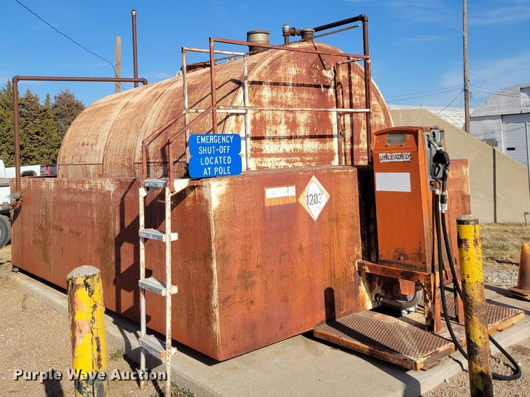 image for item LY9809 Underwriters Laboratories Inc.  fuel tank