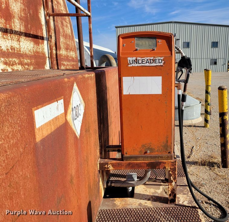 image for item LY9809 Underwriters Laboratories Inc.  fuel tank