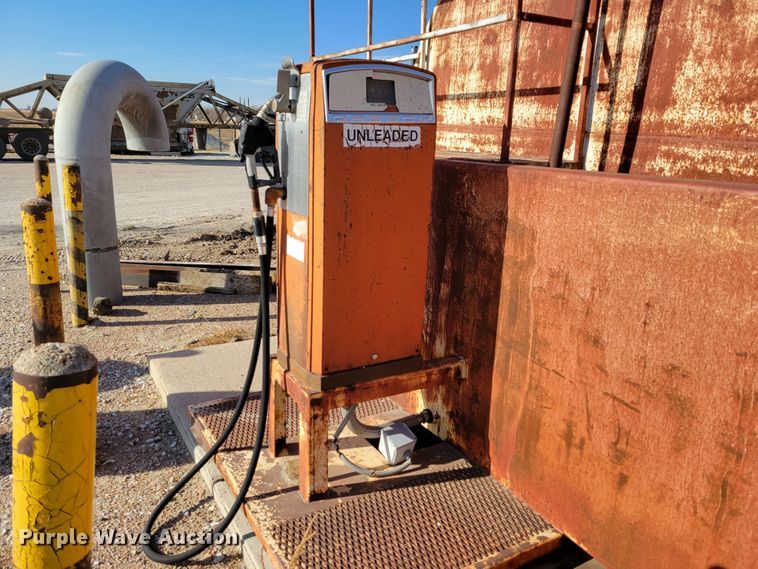 image for item LY9809 Underwriters Laboratories Inc.  fuel tank