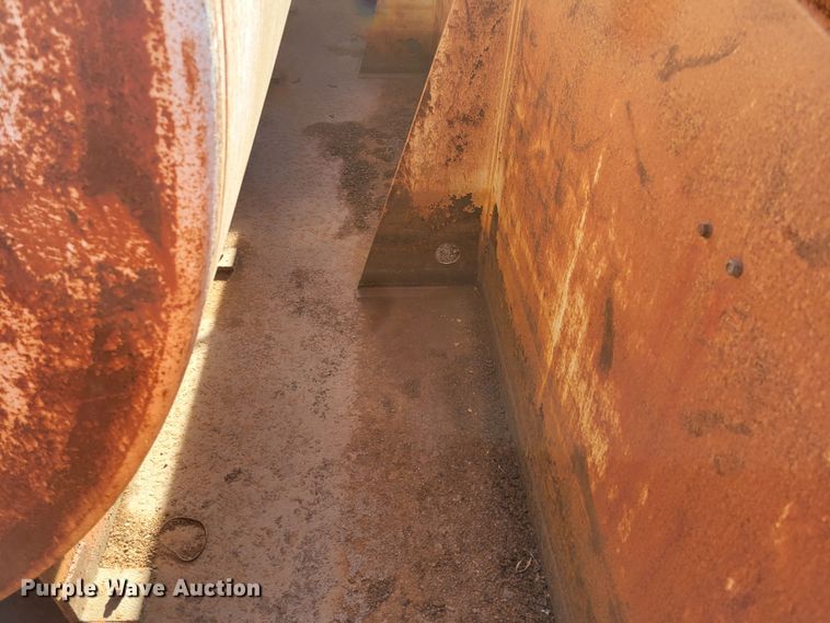 image for item LY9809 Underwriters Laboratories Inc.  fuel tank