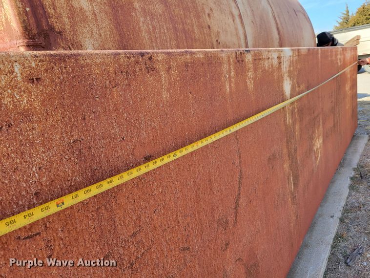 image for item LY9809 Underwriters Laboratories Inc.  fuel tank