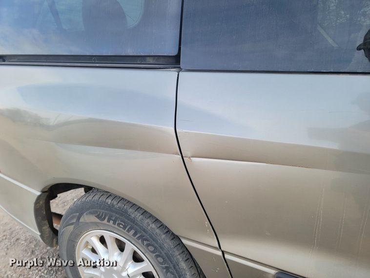 image for item ME9603 2002 Ford Windstar LX  van